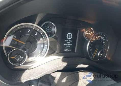 2019 Ram 1500 Tradesman 4X4 6'4 Box from USA, damaged, VIN 1C6SRFCTXKN601842